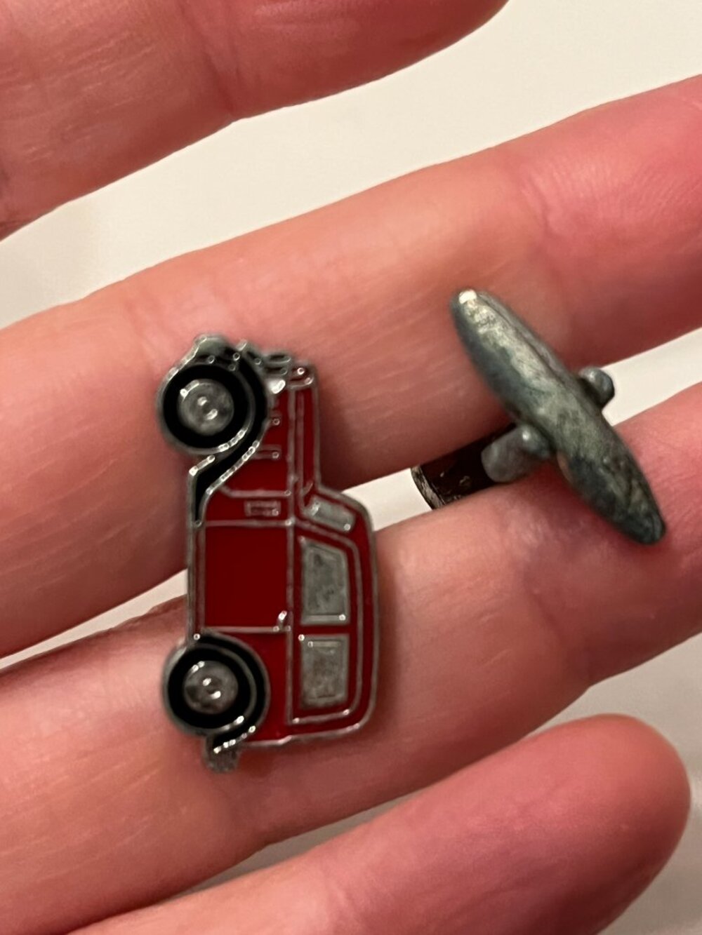Cufflinks - Red Classic Card Design‎ - Picture 3 of 4